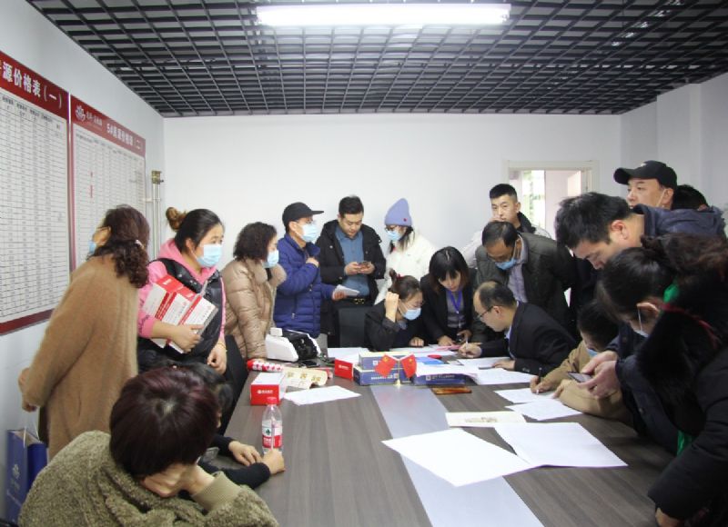 huge crowds of people，panic buying丨Direct attack on the hot opening scene of Longgang yudeyuan!